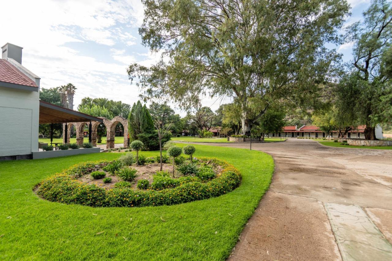 Midgard Villa Khorusepa Ngoại thất bức ảnh