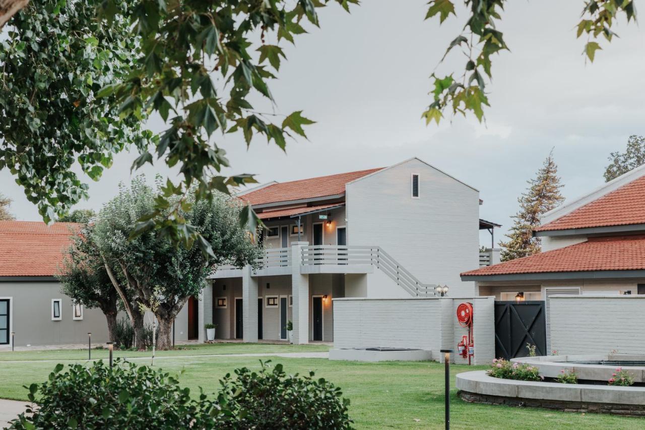 Midgard Villa Khorusepa Ngoại thất bức ảnh